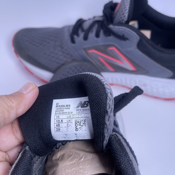 New Balance 520‎ Comfort Ride Gray Black Red Running Shoes M520LM5 Men Size 11 main image 6